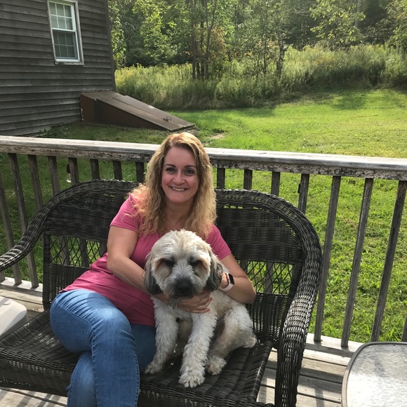 Meet your Posher, Alexandra - Picture 1 of 1